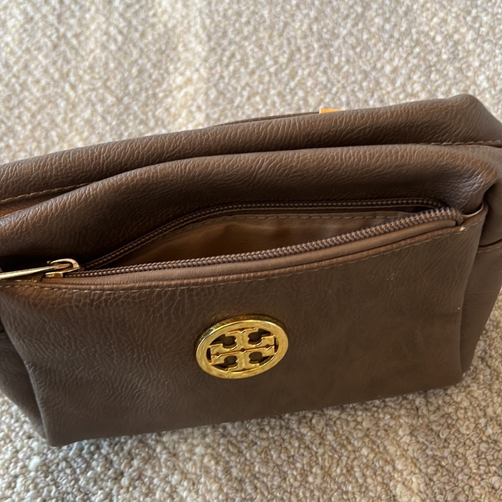 Tory Burch Taupe Bag - Picture 4 of 5